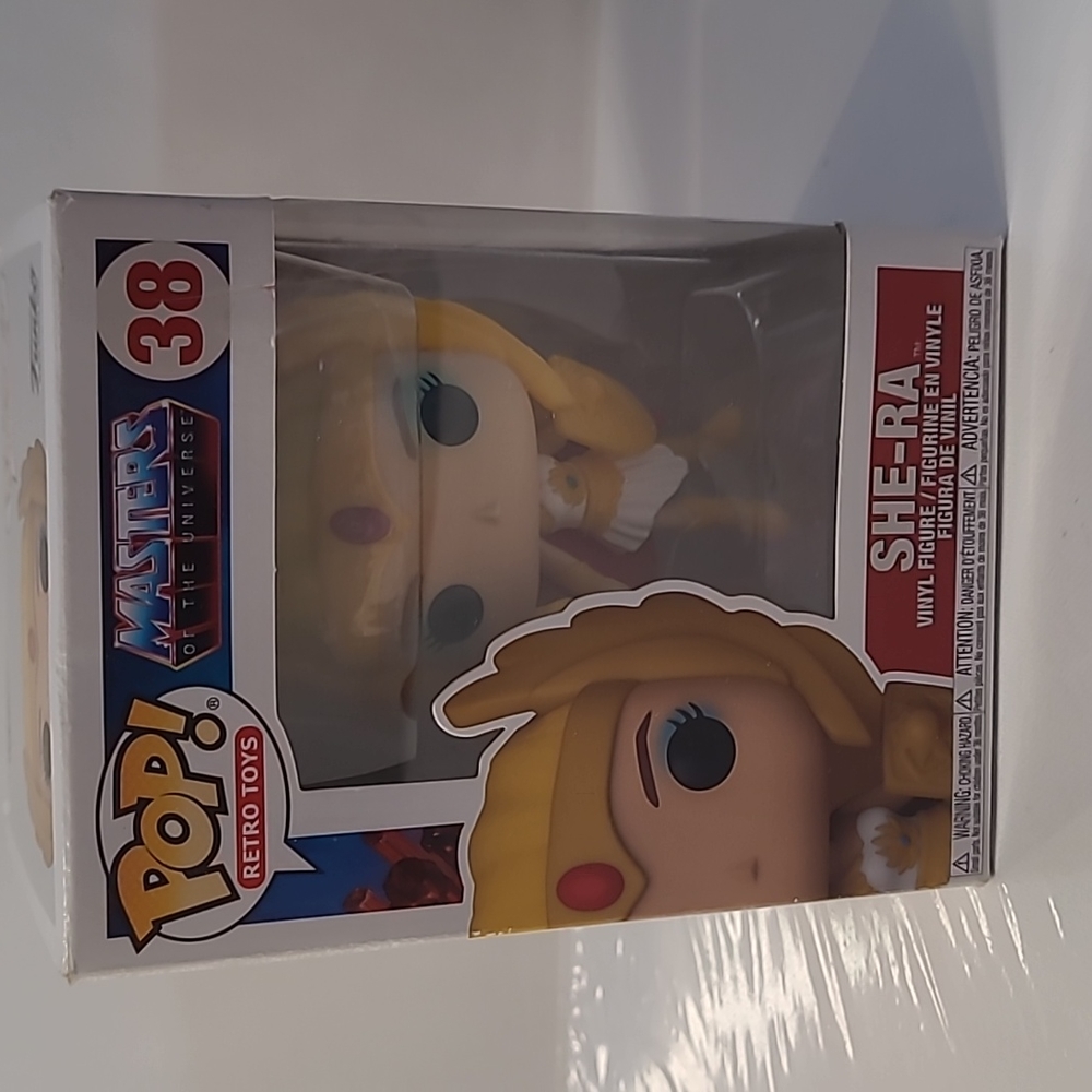 Funko pop master of the universe 38 retro toys SHE-RA vinyl figure  new box